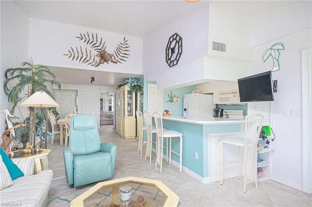 5845 Trailwinds DR 531-11