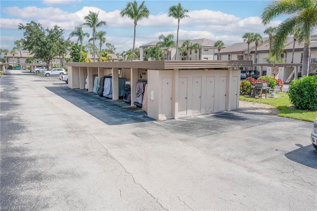 5845 Trailwinds DR 531-31