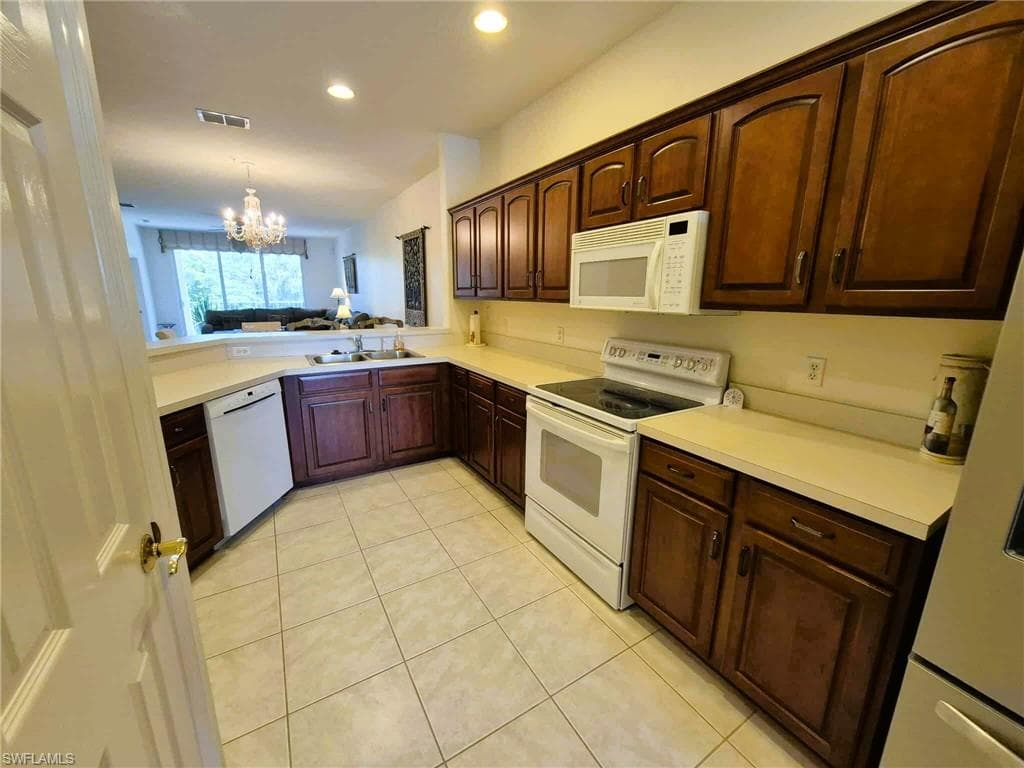 20031 Sanibel View CIR 106-10