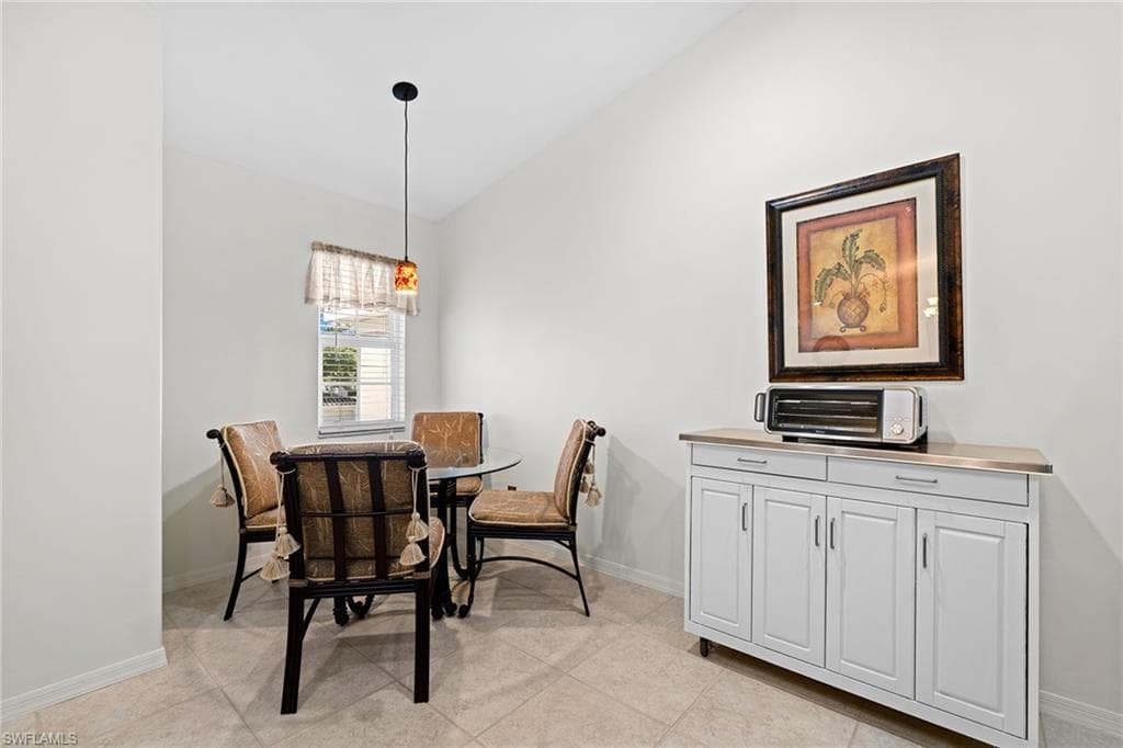 23785 Clear Spring CT 2305-12