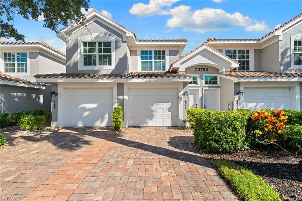 23785 Clear Spring CT 2305-1
