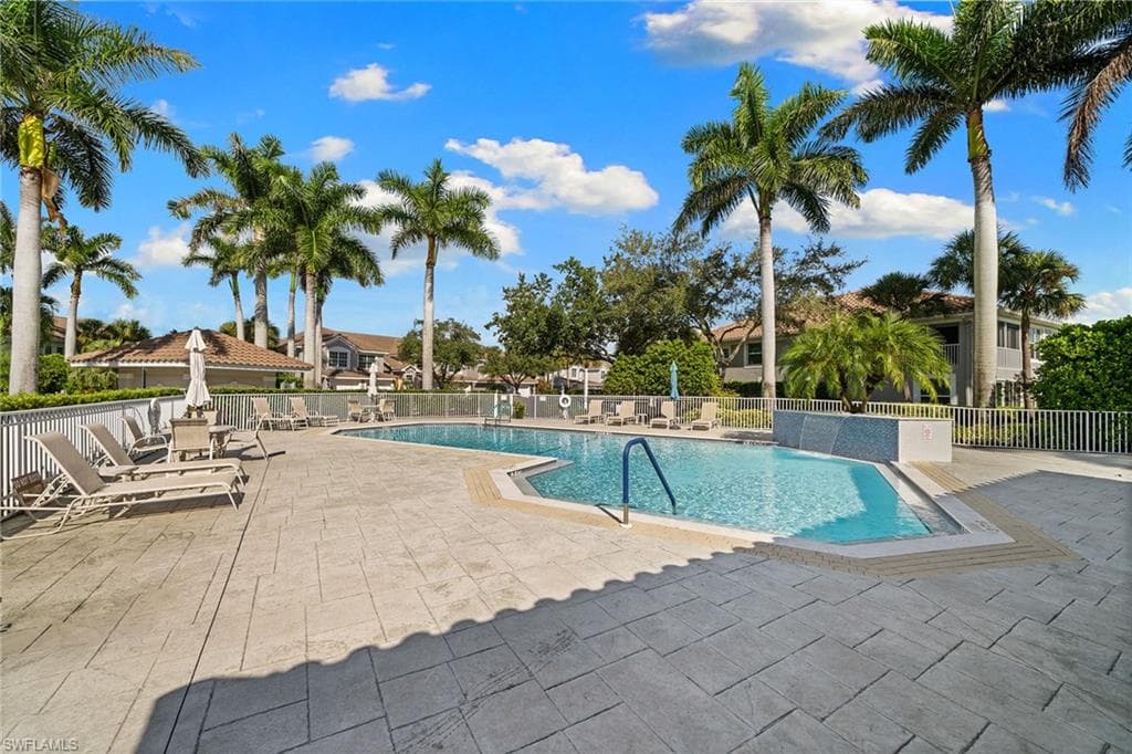 23785 Clear Spring CT 2305-24