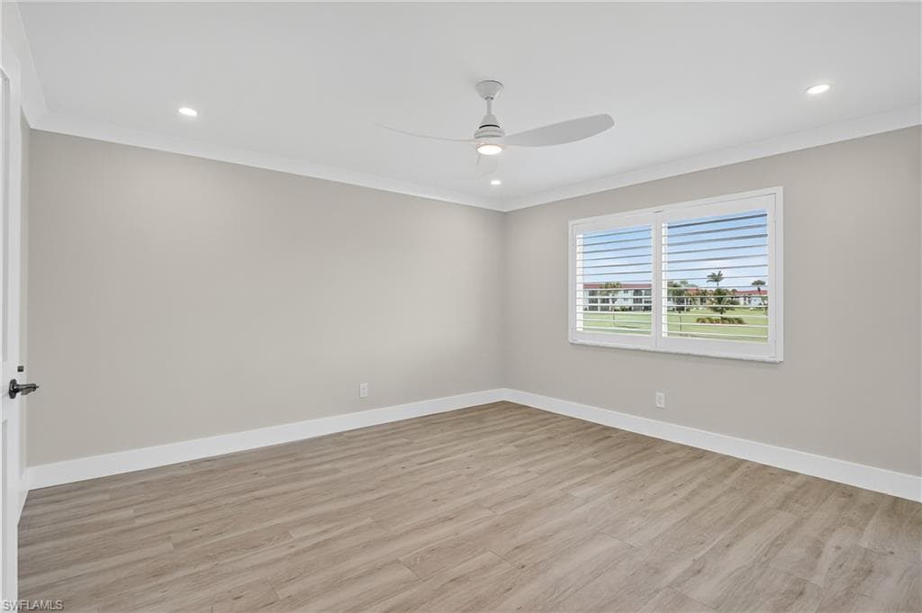 29 High Point CIR E 204-12