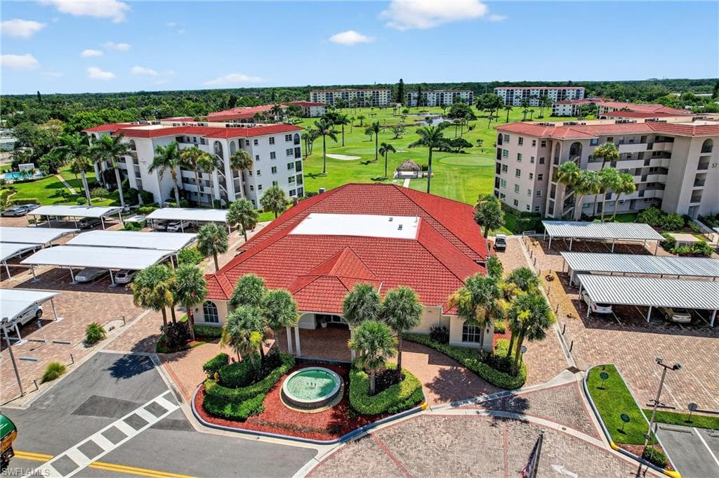 29 High Point CIR E 204-26