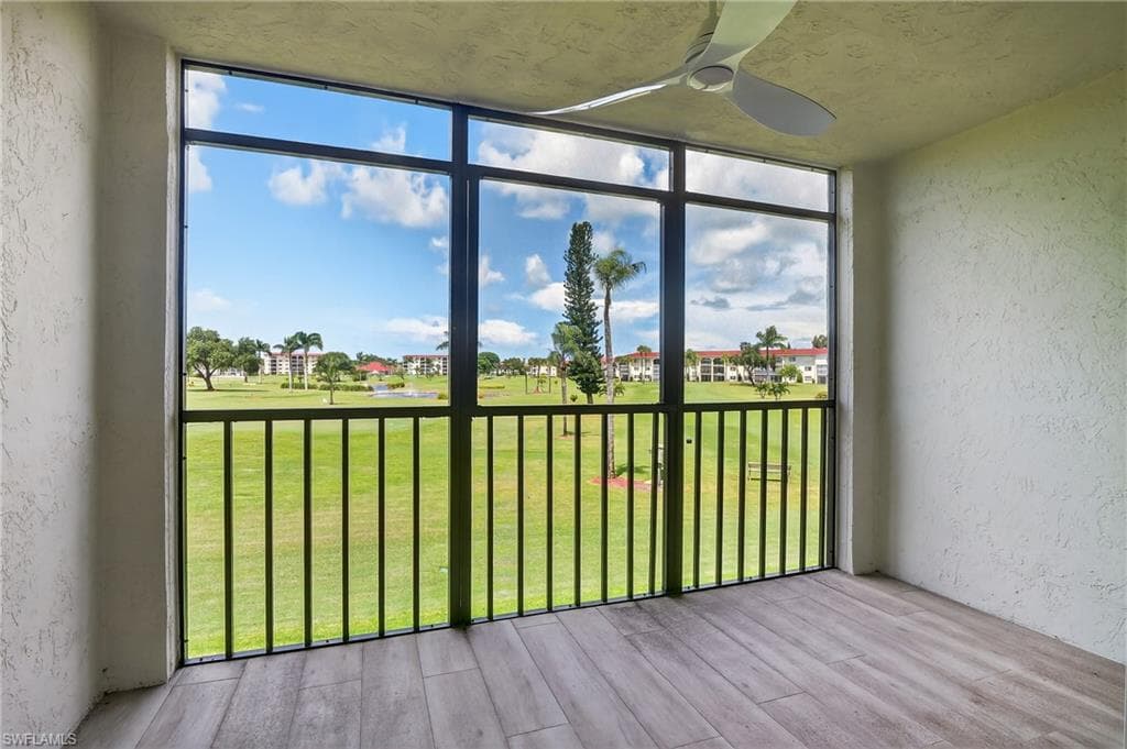 29 High Point CIR E 204-22