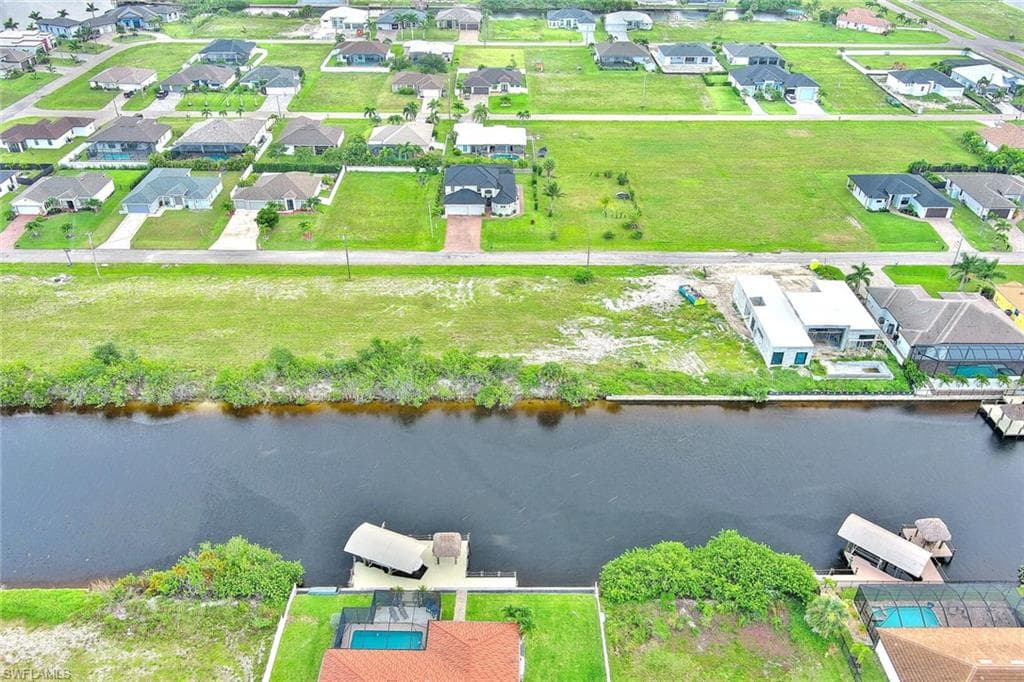 1025 NW 35th PL-26