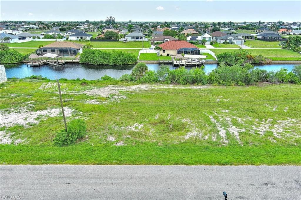 1025 NW 35th PL-3
