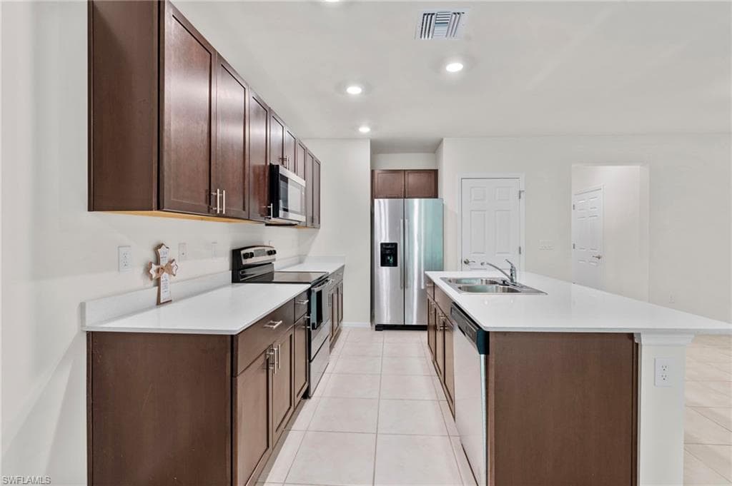 15535 Wildflower CIR-4