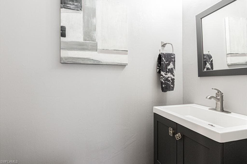4544 Court WAY 18D-36