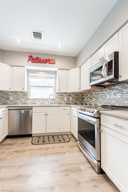 4544 Court WAY 18D-9