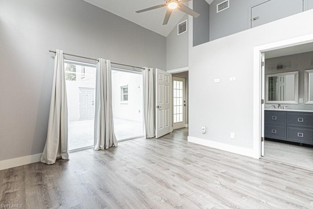 4544 Court WAY 18D-11