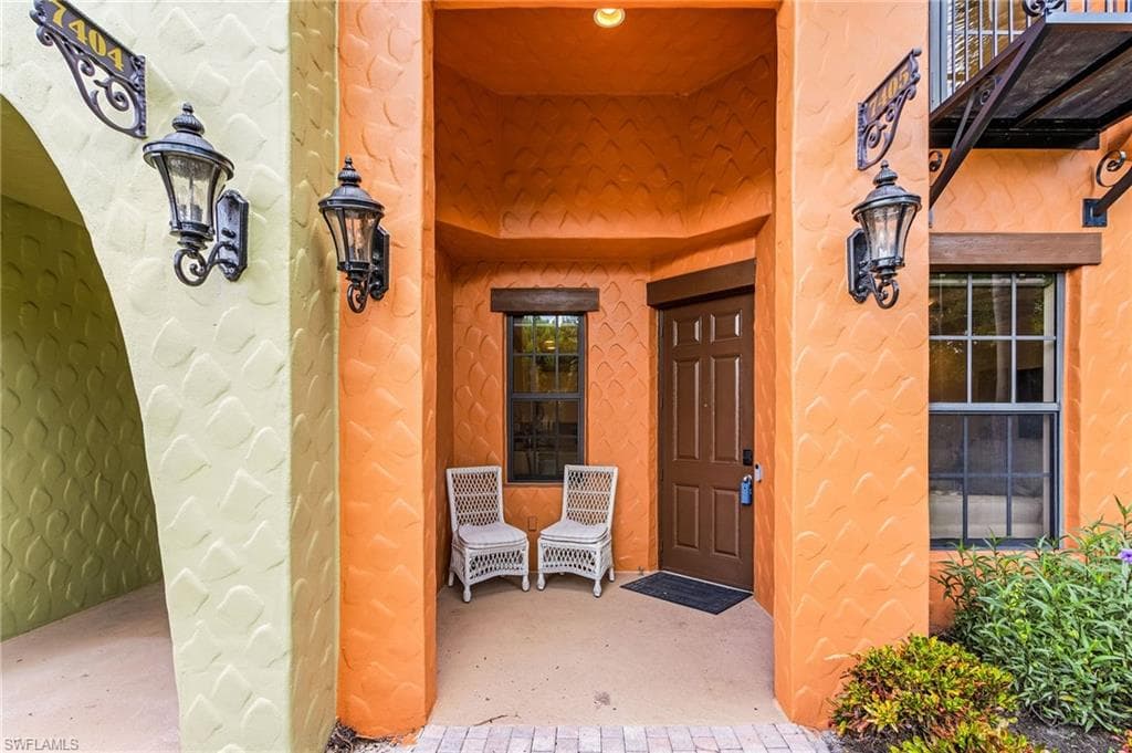 9108 Capistrano ST S 7405-27