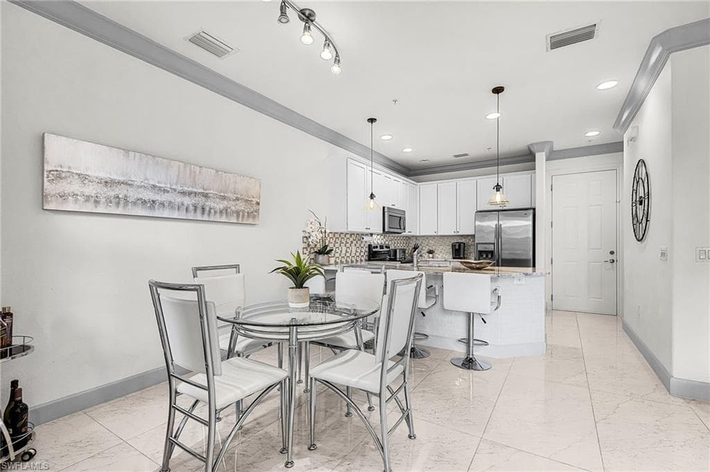 9108 Capistrano ST S 7405-6