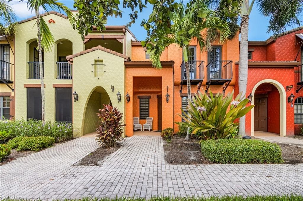 9108 Capistrano ST S 7405-26