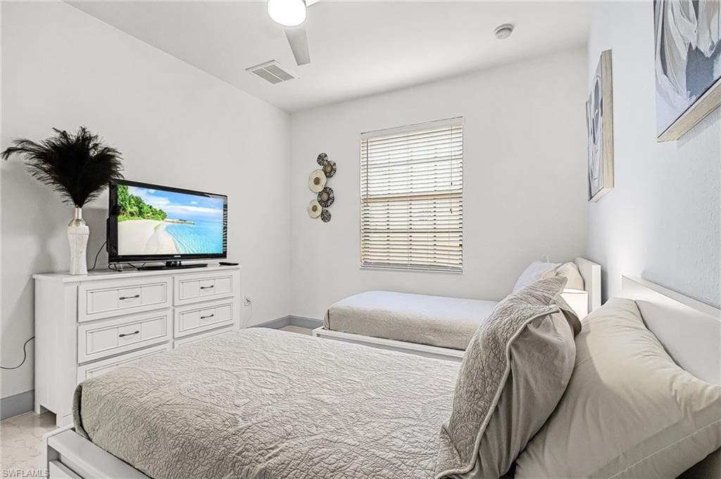 9108 Capistrano ST S 7405-22