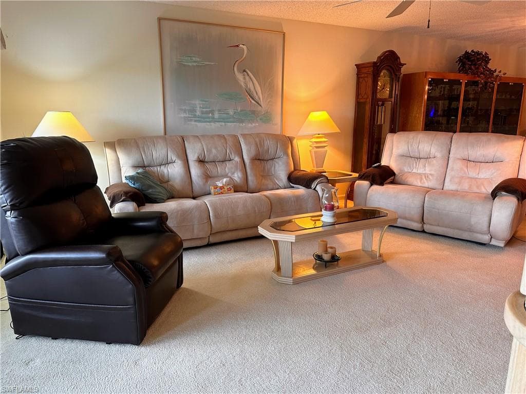 5708 Deauville CIR J101-10