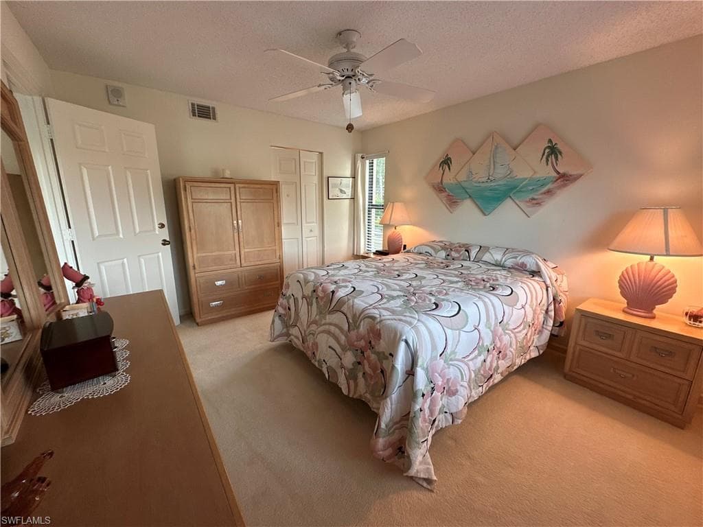 5708 Deauville CIR J101-37