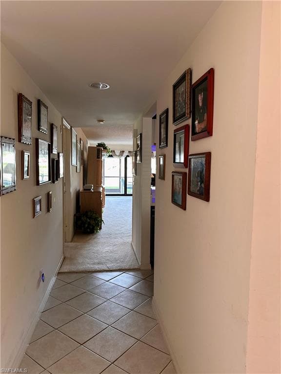 5708 Deauville CIR J101-39