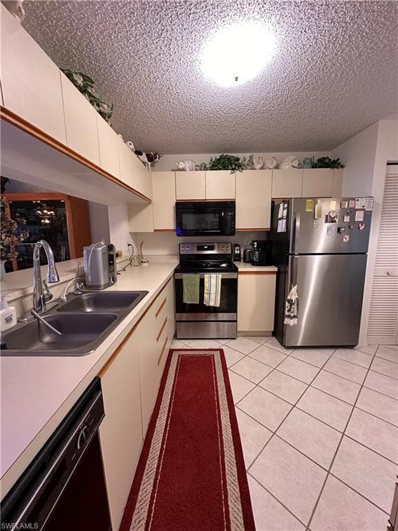5708 Deauville CIR J101-29