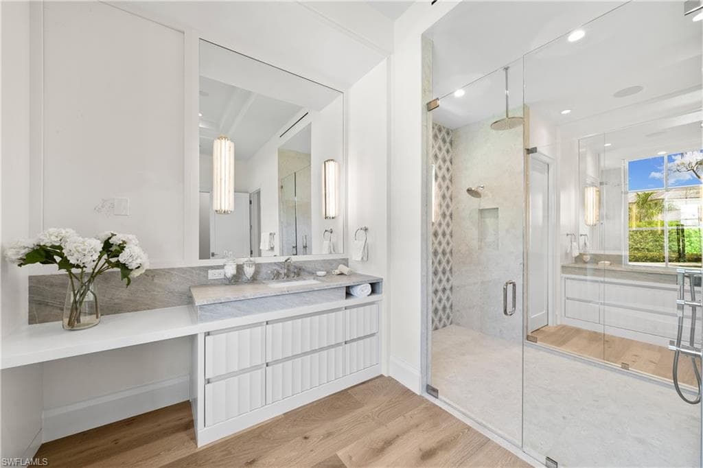 2131 Marina DR-22