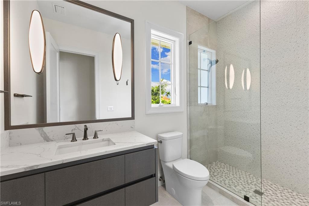 2131 Marina DR-30