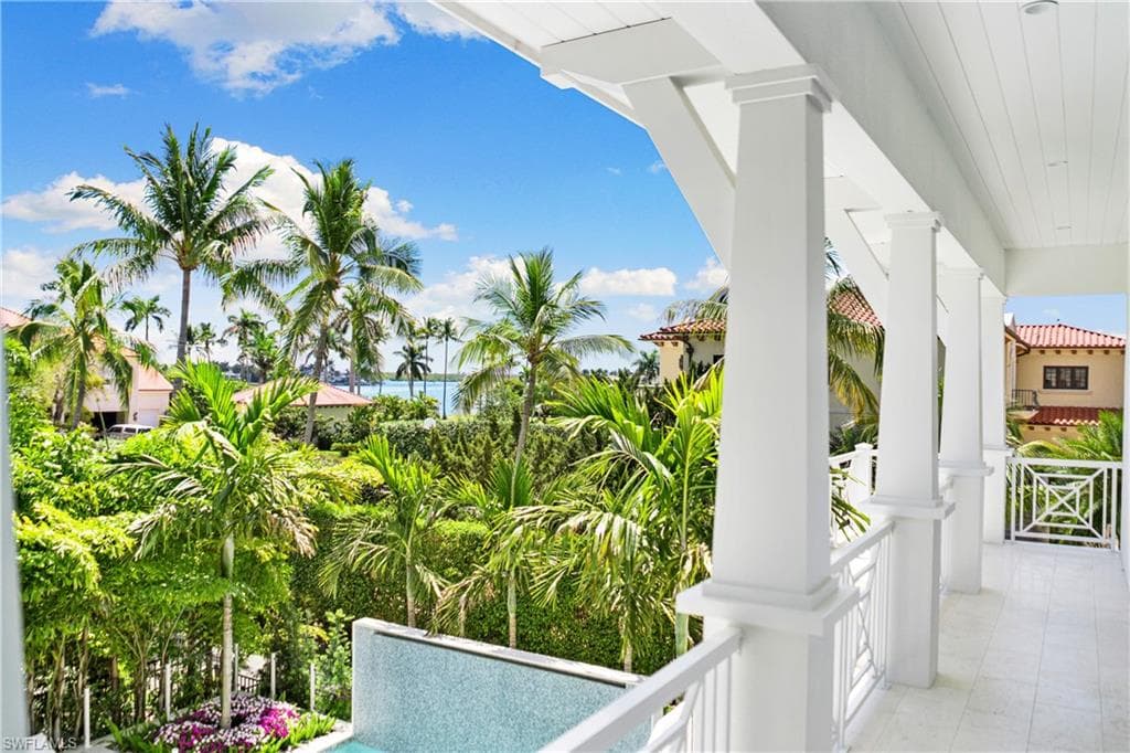 2131 Marina DR-34