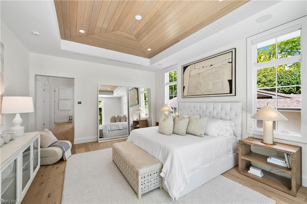 2131 Marina DR-19