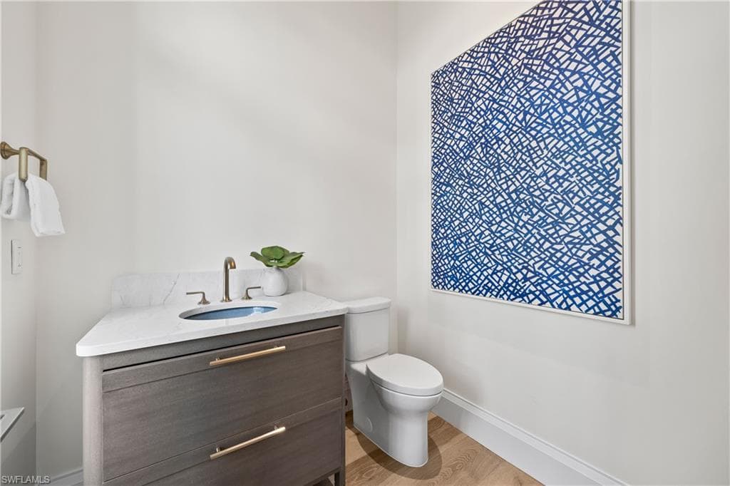 2131 Marina DR-25