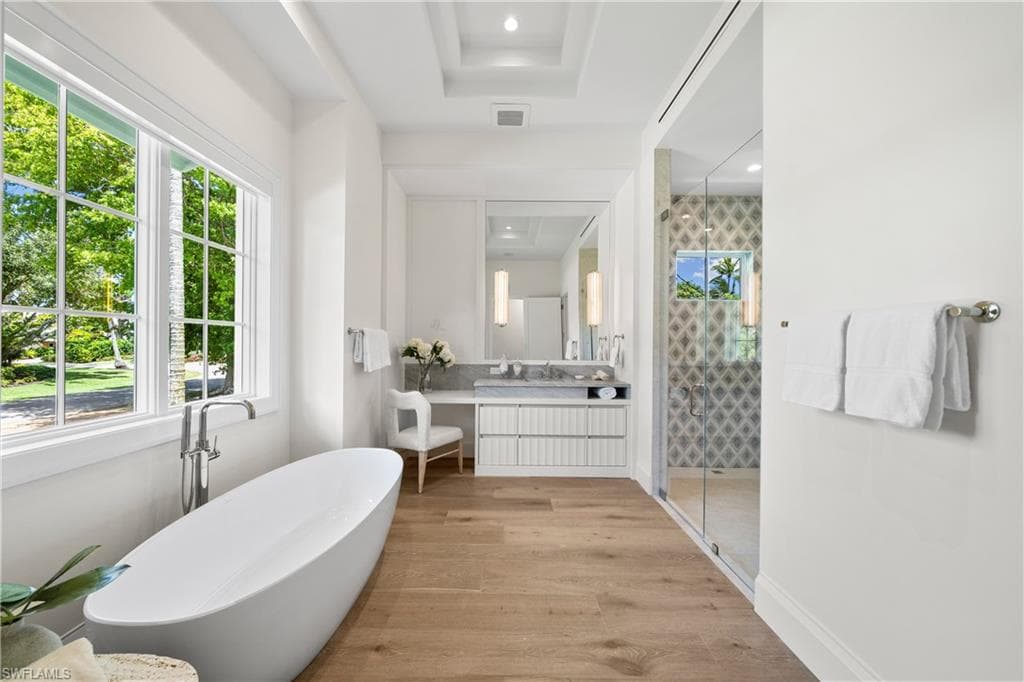 2131 Marina DR-21