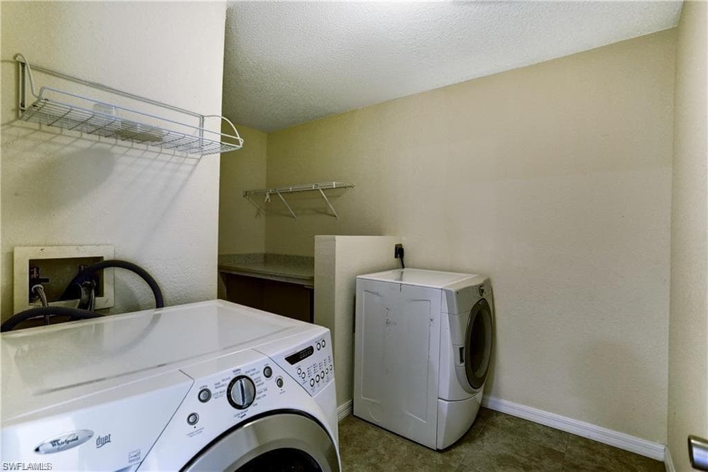 14047 Danpark LOOP-35