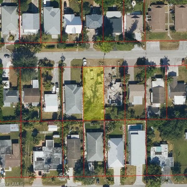 1278 Highlands DR-1