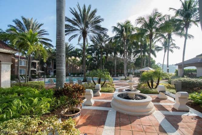1220 Reserve WAY 305-20