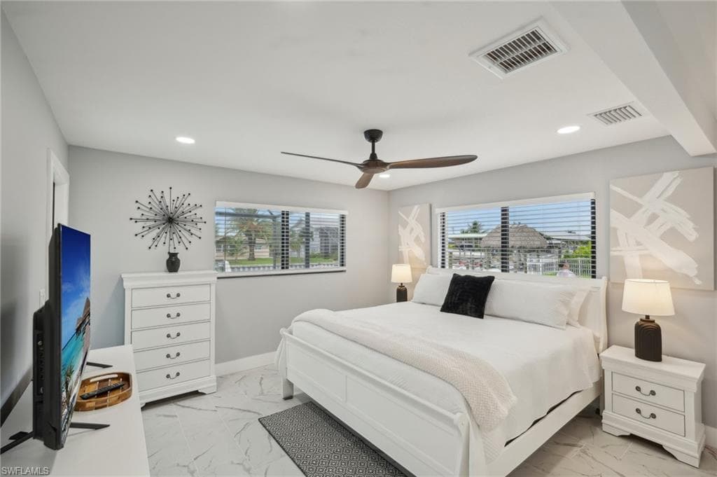 268 Ibis ST-16