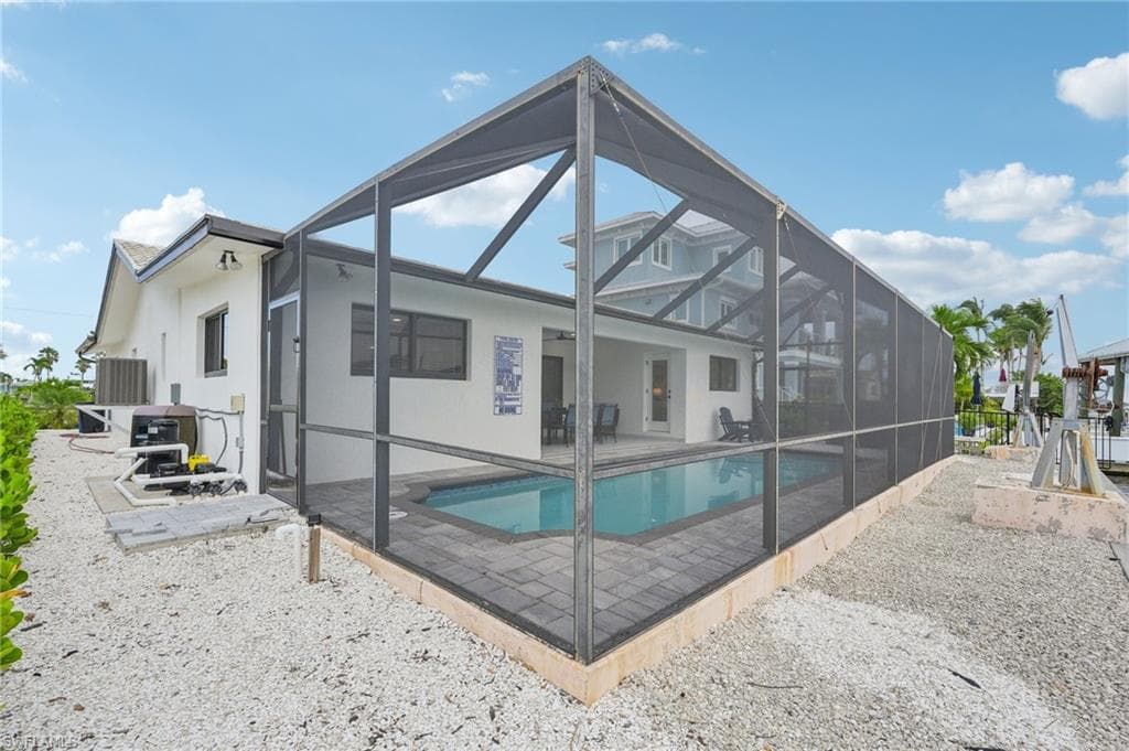 268 Ibis ST-28