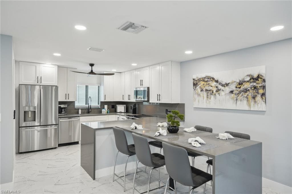 268 Ibis ST-8