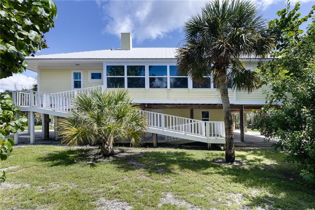 645 Oliva ST-2
