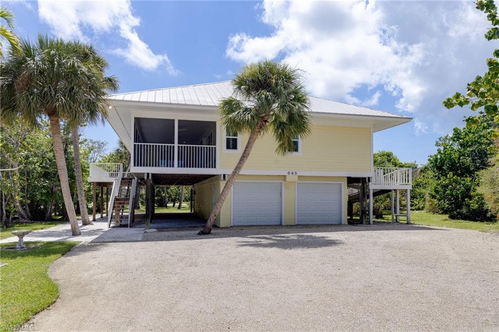 645 Oliva ST-6