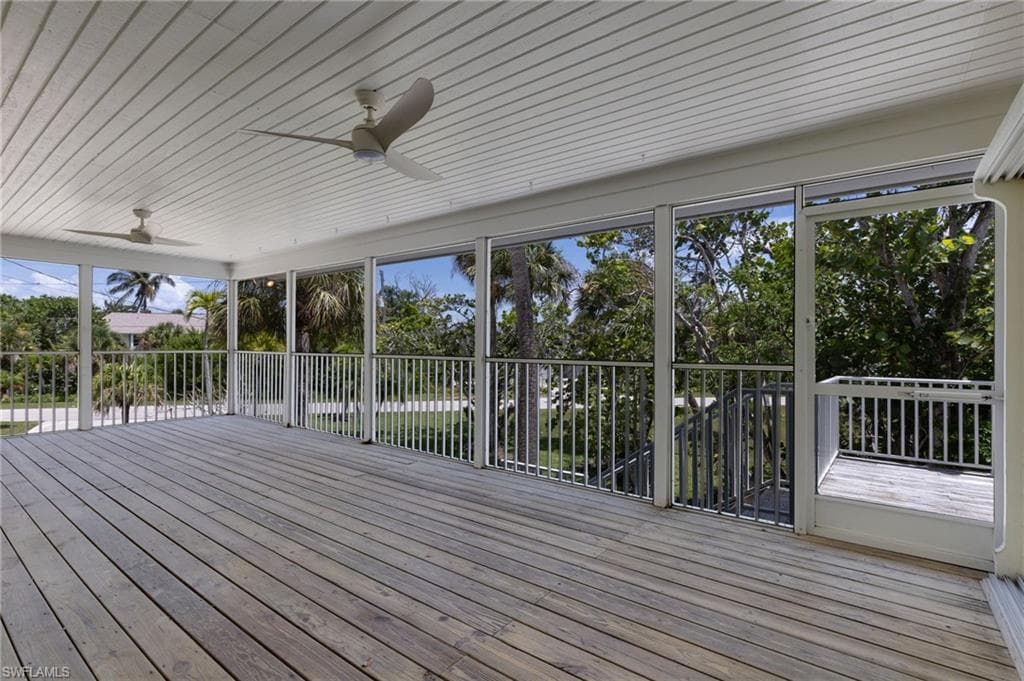 645 Oliva ST-9