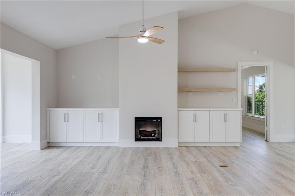 645 Oliva ST-11