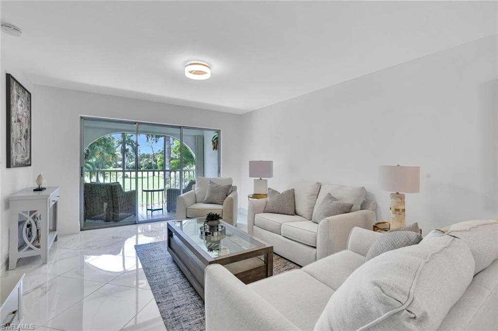 1055 Forest Lakes DR F203-1