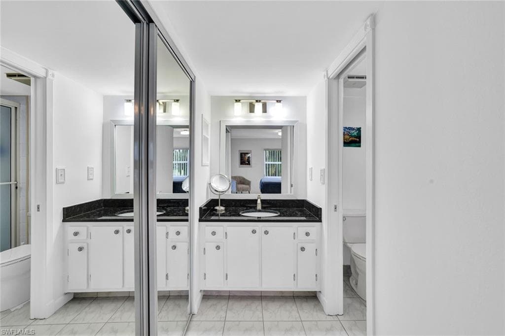 1055 Forest Lakes DR F203-10