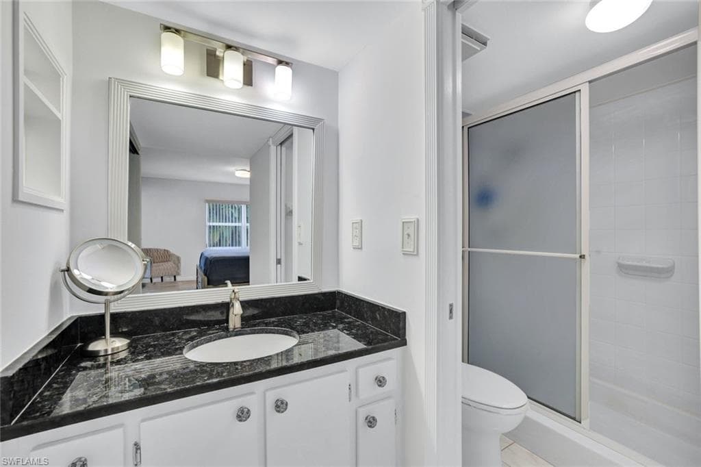 1055 Forest Lakes DR F203-11