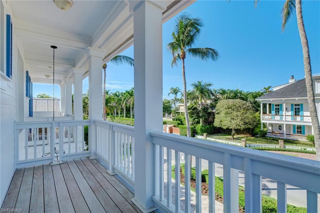 1551 Gulf Shore BLVD S-34