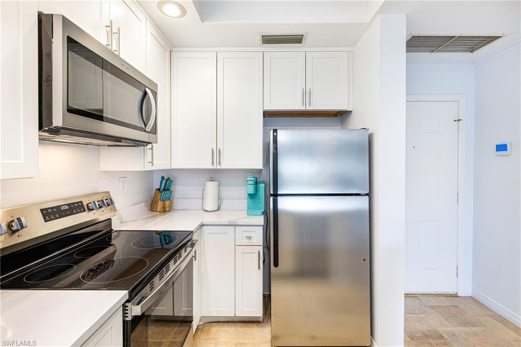 3320 Olympic DR 125-7