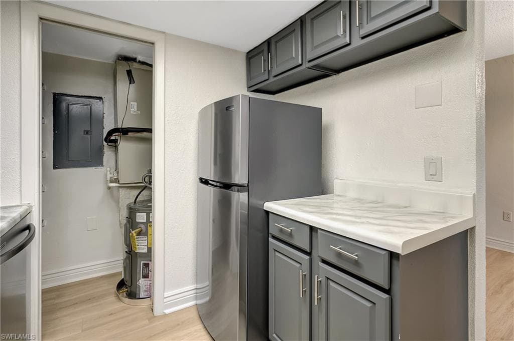 4906 Victoria DR 209-12