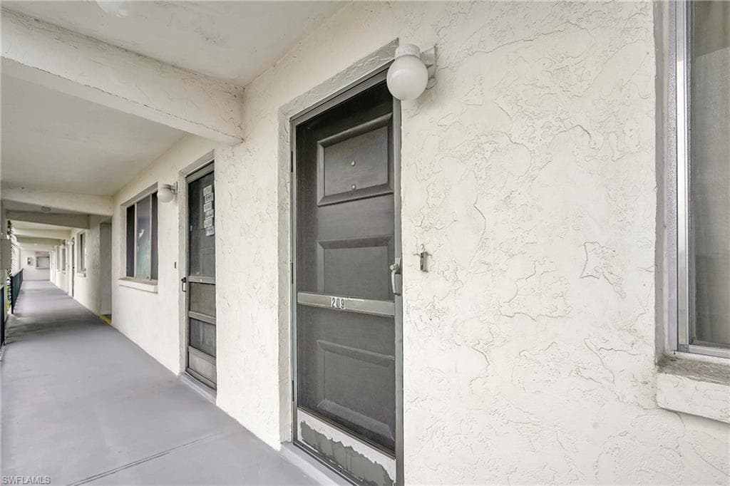 4906 Victoria DR 209-3