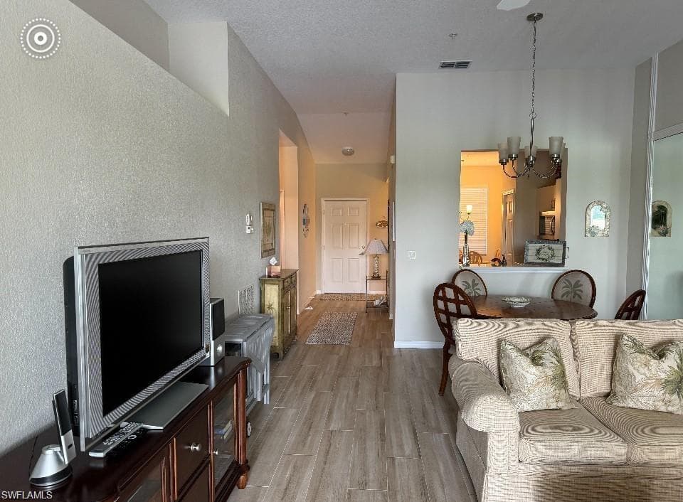 2290 Carrington CT 202-8