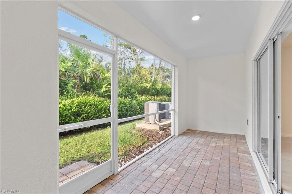 15535 Wildflower CIR-25