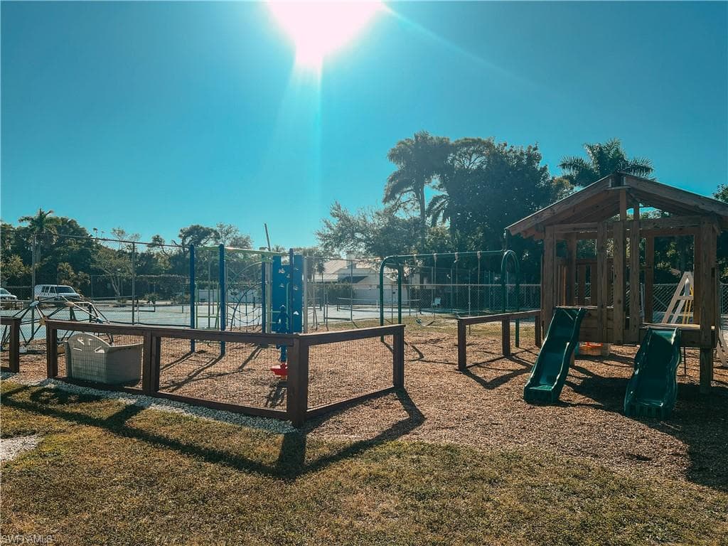 2680 Longboat DR-42