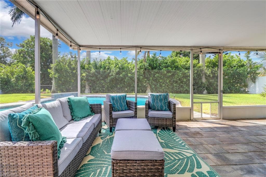 2680 Longboat DR-7